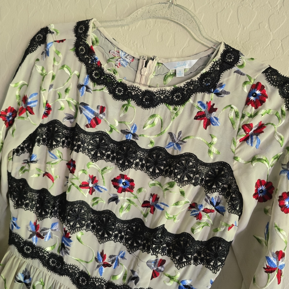 Modcloth Geode Floral Embroidered Lace Dress Size Small - Picture 5 of 14
